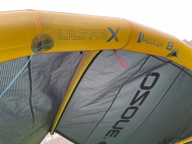 Ozone Vortex 8m Kitesurfing Kite and Bar