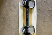 Eleveight Process – V6 – Kiteboard – Freeride + Pads & Strap