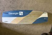 Eleveight Process – V6 – Kiteboard – Freeride + Pads & Strap