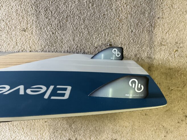Eleveight Process – V6 – Kiteboard – Freeride + Pads & Strap